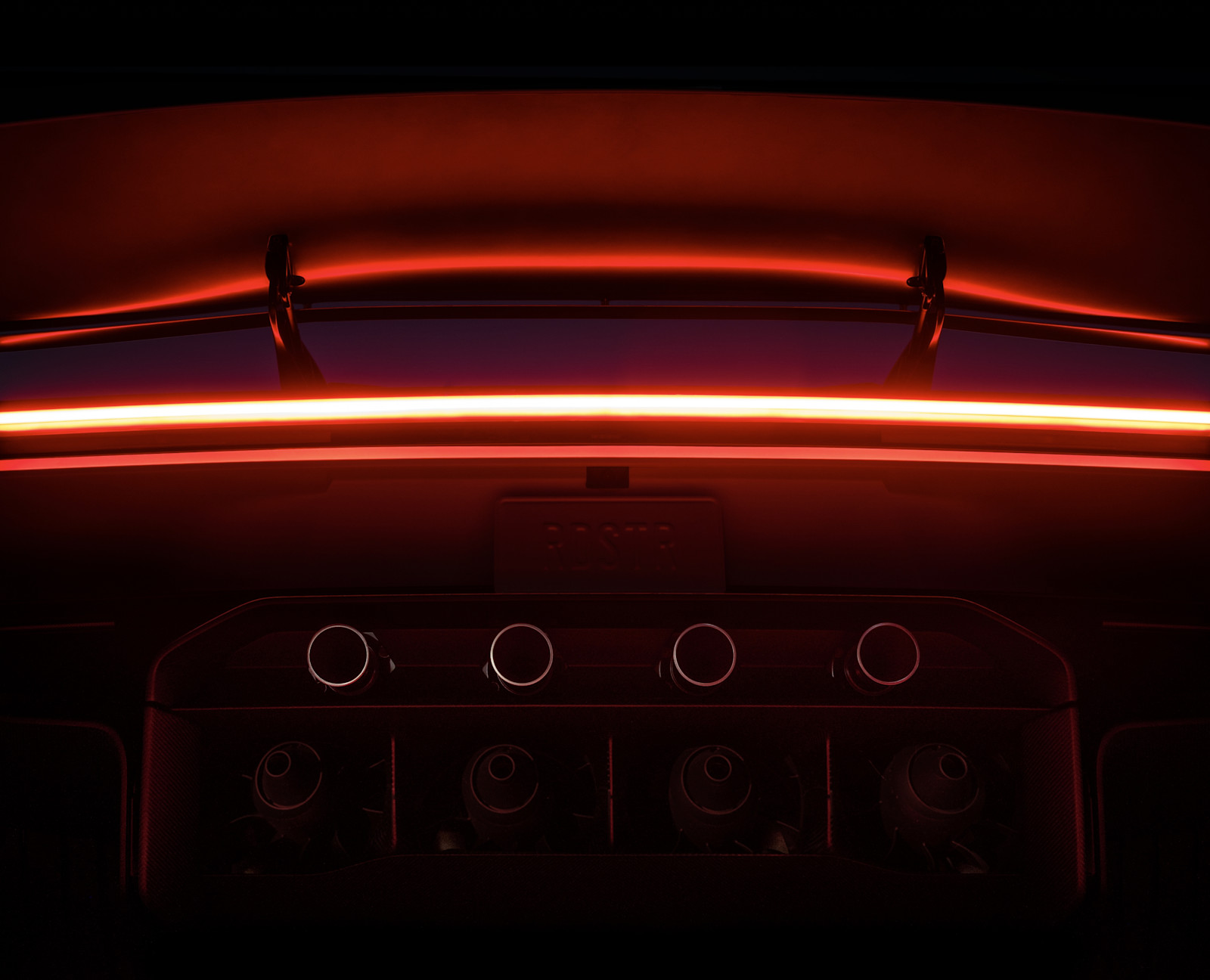 Détail des propulseurs arrière et de l’aileron du nouveau Tesla Roadster